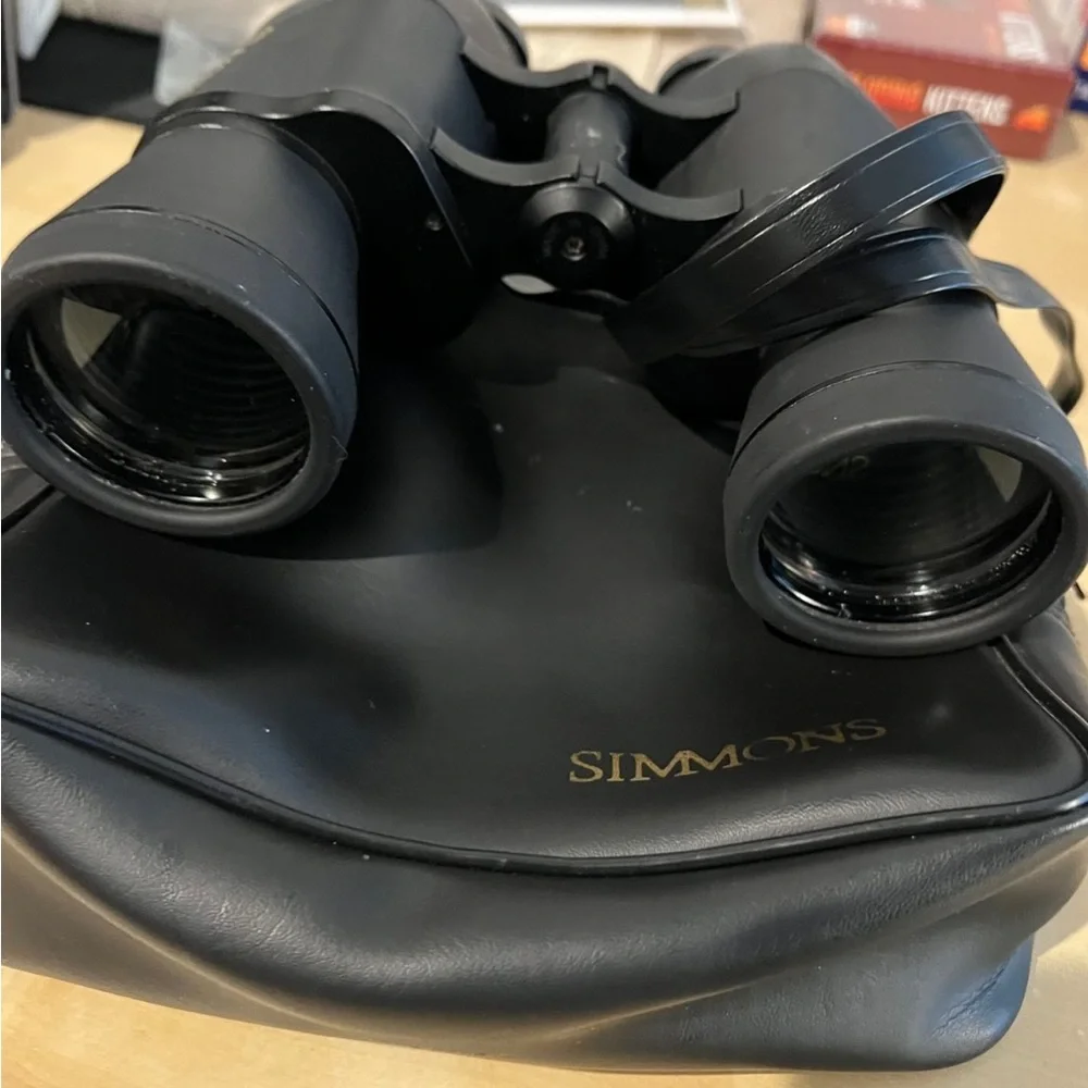 Simmons Binoculars + Bag
